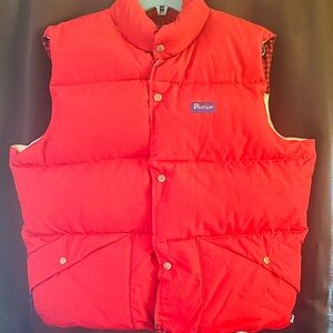 NEVER WORN!! PENFIELD OUTDOOR XL RED MENS BUBBLE QUILTED VEST.